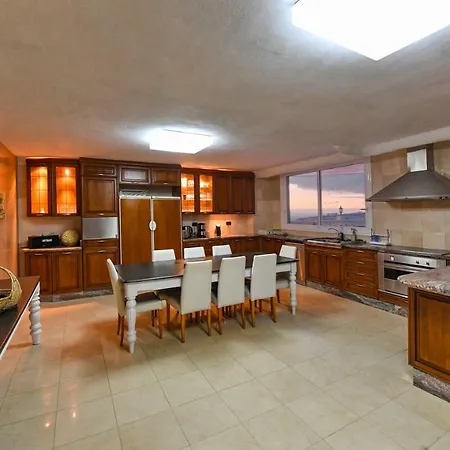 بيت للعطل Del Sol Bella Vista